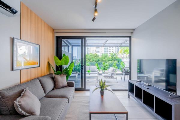 Breezy 1BR w/ Terrace in San Francisco