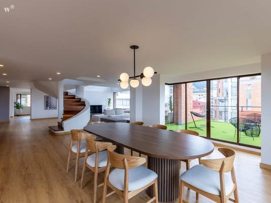 Stunning 3BR Triplex in Rosales