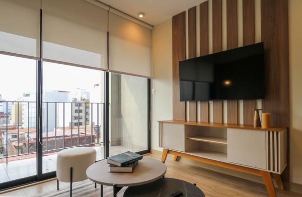 Grandiose 2BR w/ Great balcony in Miraflores
