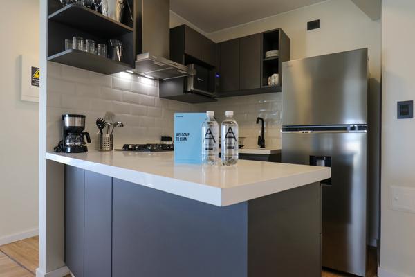 Elegant 2BR with balcony in San Isidro