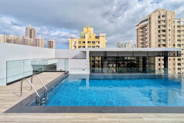 Warm 1BR in San Francisco w/ Balcony