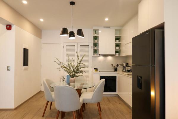 2BR with Balcony in Luxury Building Barranco
