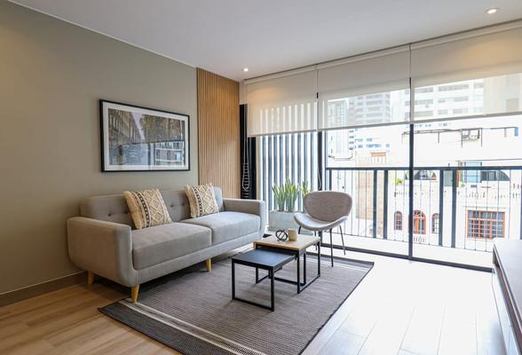 Modern 2BR with Balcony in the Heart of Miraflores