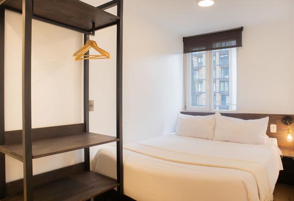 Breezy 2BR in Luxury Building in Barranco