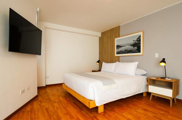 Spacious 3BR w/ Patio in Barranco