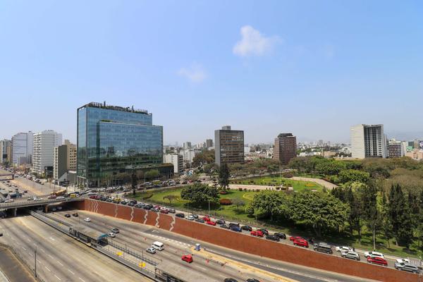 Comfy 2BR w/ Park View  in Miraflores