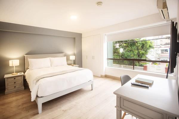 Minimalist 1BR w/AC in Miraflores