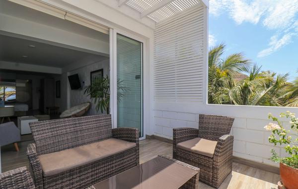 Amazing loft with Spectacular Ocean View