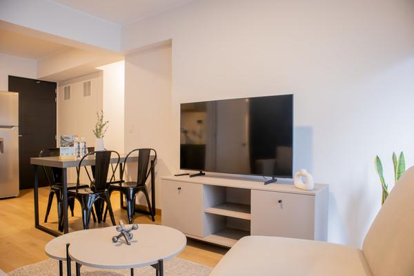 Magnificent 2BR w/ Balcony in Miraflores