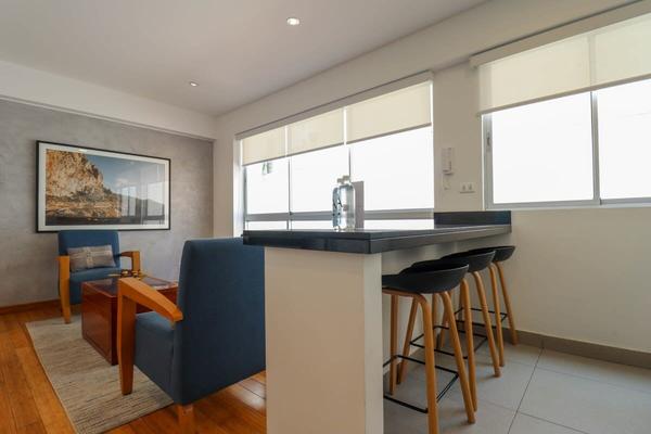 Chic 2BR in Miraflores