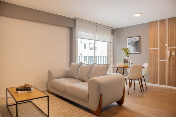 Inviting 2BR Balcony in Lively Miraflores