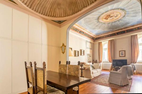 Elegant 1BR in Florence