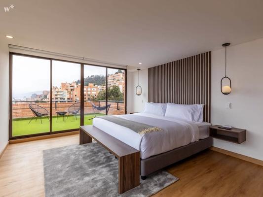 Stunning 3BR Triplex in Rosales