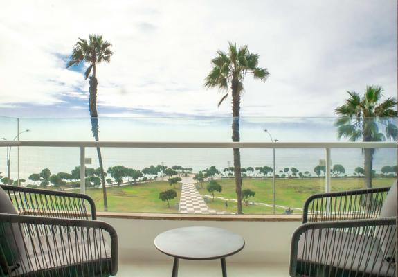 Stunning 3BR with OceanView in Miraflores