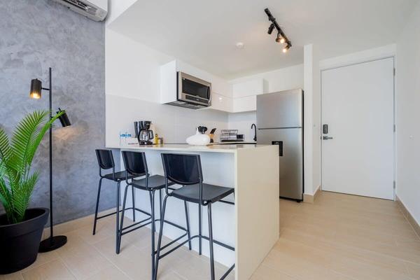 Striking 1BR Condo in San Francisco