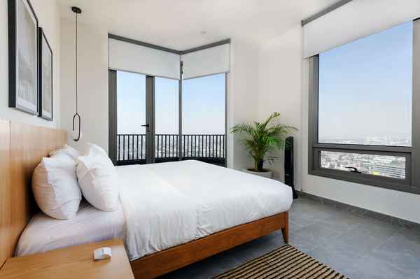 Royal 2BR apts w/ sunlit views of Cuauhtémoc